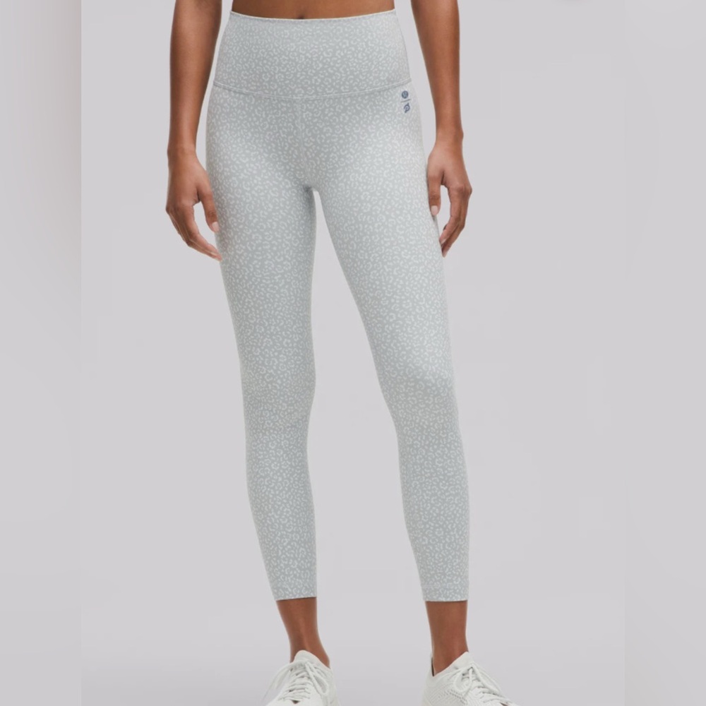 Clearance ⭐️ Lululemon x Peloton Wunder Train Cheetah print leggings size 6 NWT